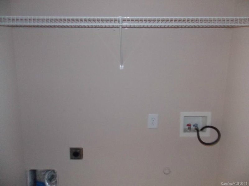 Property image 5 at 7031 Coble Avenue, Charlotte, NC 28215