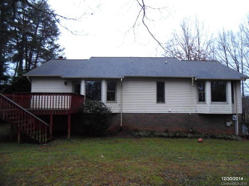 Property image 2 at 3274 Bird Dog Lane, Maiden, NC 28650