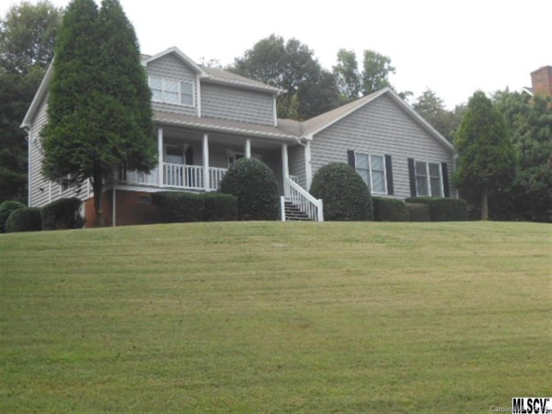 Property image 2 at 4703 1st Street, Hickory, NC 28601