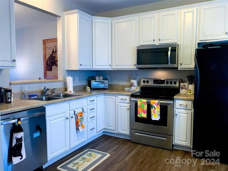 Property image 4 at 15737 Castle Watch Avenue, Charlotte, NC 28277