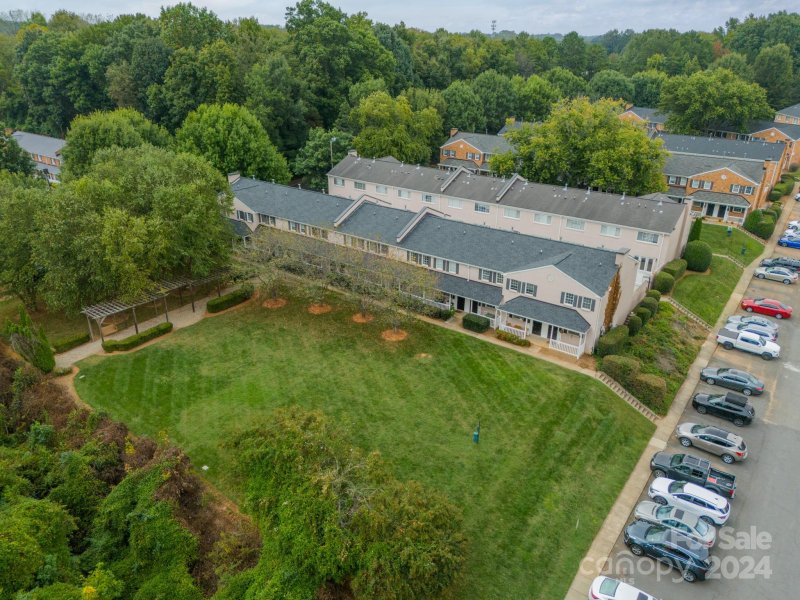 Property image 5 at 1224 Green Oaks Lane, Charlotte, NC 28205