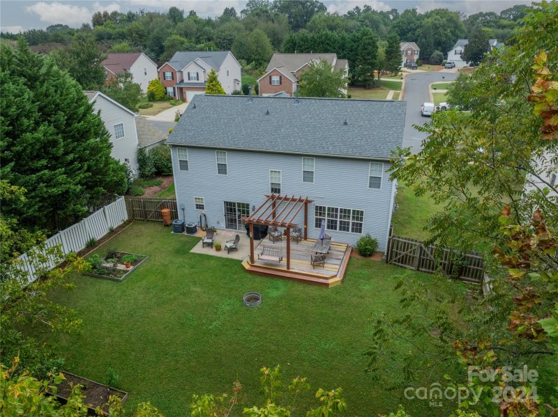 Property image 2 at 16021 Falling Meadows Lane, Charlotte, NC 28273