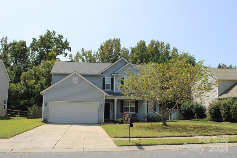 Property image 5 at 16021 Falling Meadows Lane, Charlotte, NC 28273