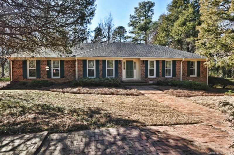 1287 Rabbit Run Road