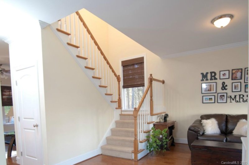 Property image 3 at 147 Hedgewood Drive, Mooresville, NC 28115