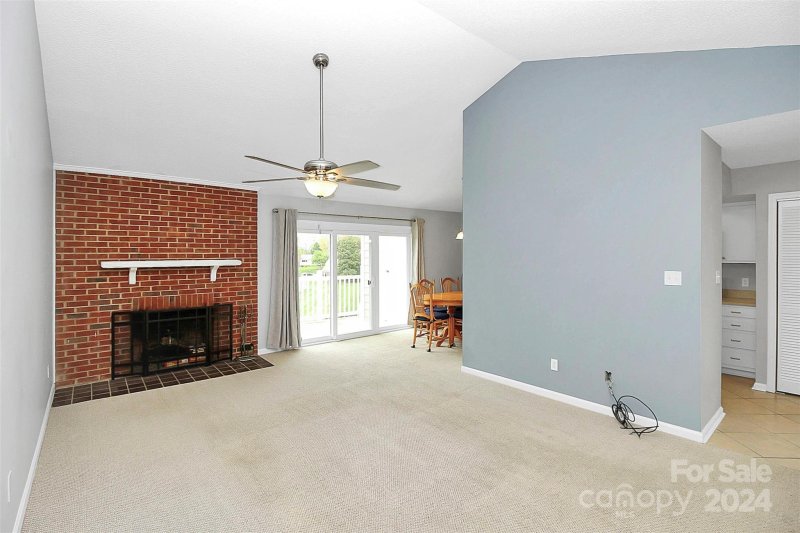 Property image 4 at 9408 Vicksburg Park Court, Charlotte, NC 28210