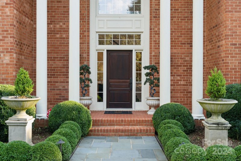 Property image 3 at 6733 N Baltusrol Lane, Charlotte, NC 28210