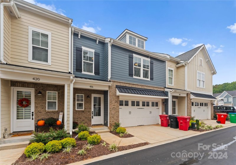 Property image 3 at 416 Hyco Court, Davidson, NC 28036