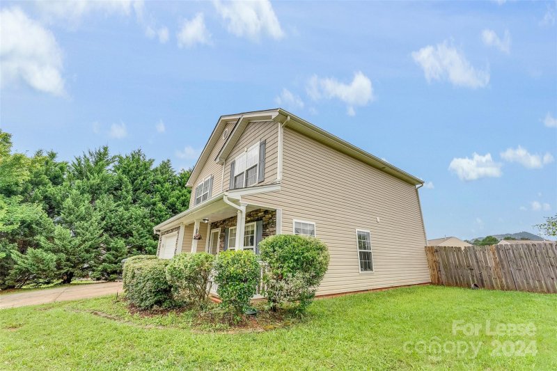 Property image 4 at 1025 Crowders Woods Drive, Gastonia, NC 28052