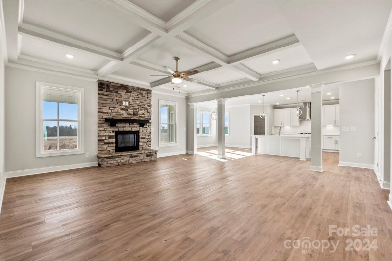 Property image 5 at 207 Coronado Avenue, Matthews, NC 28104