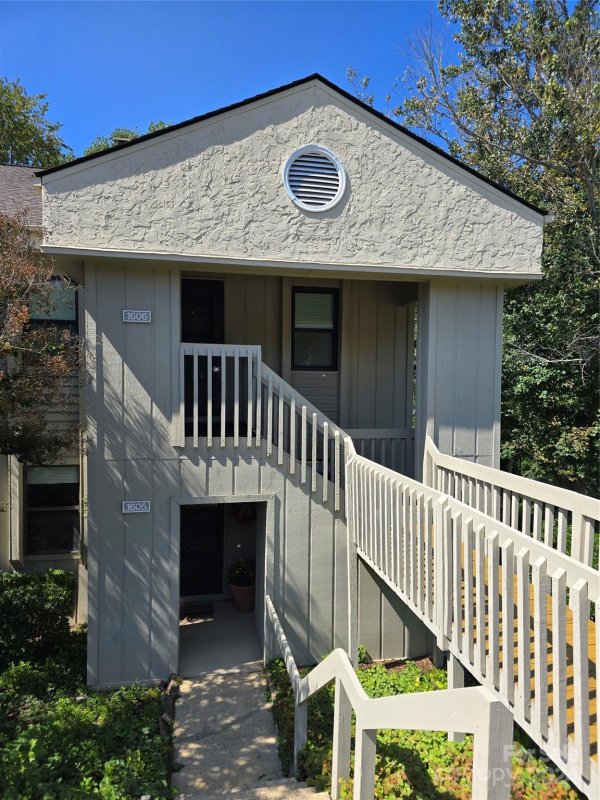 Property image 3 at 1605 Abbey Circle, Asheville, NC 28805