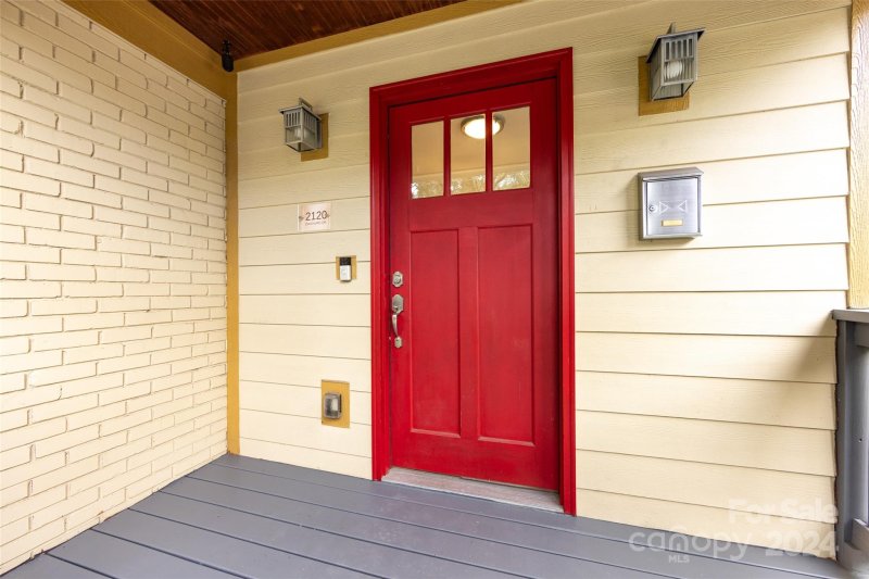 Property image 4 at 2120 Dalehurst Drive, Charlotte, NC 28205