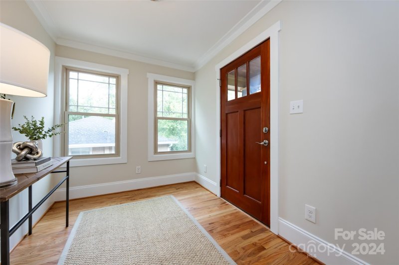 Property image 5 at 2120 Dalehurst Drive, Charlotte, NC 28205