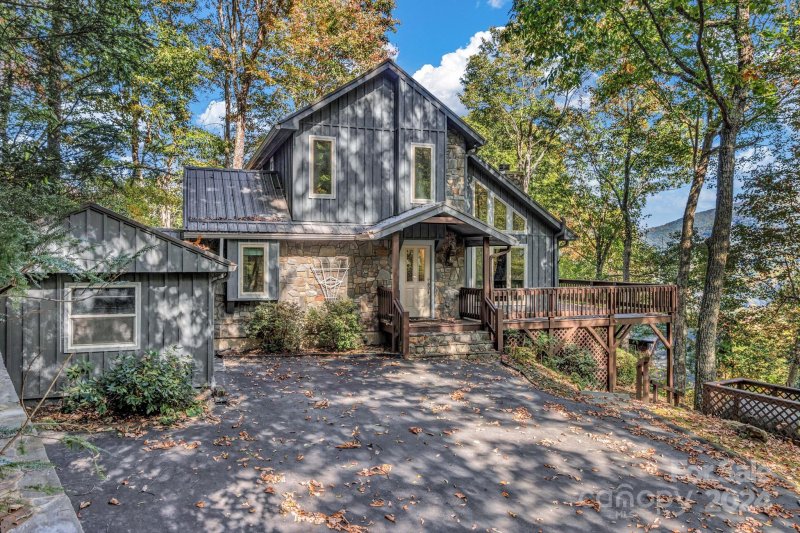 122 Kings Ridge Road