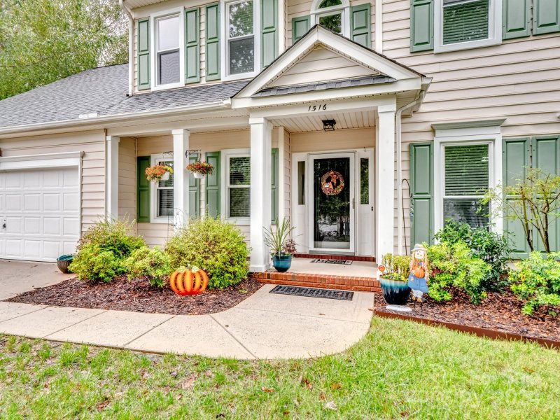 Property image 2 at 1516 Candlewyck Court, Kannapolis, NC 28081