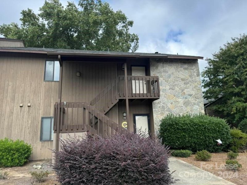 Property image 2 at 722 Mallard Head Lane, Mooresville, NC 28117