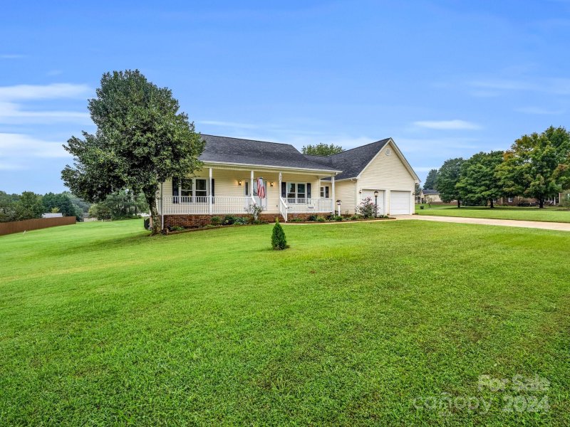 Property image 3 at 100 Tall Pine Drive, Shelby, NC 28152