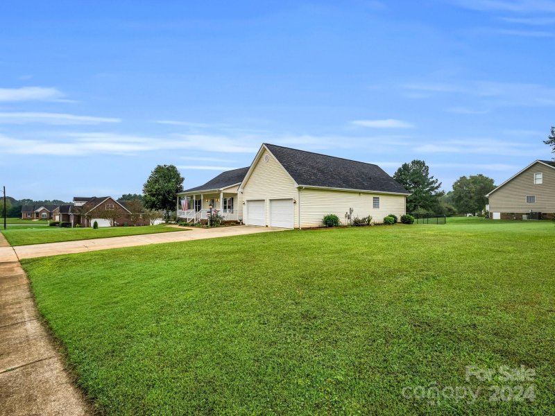 Property image 4 at 100 Tall Pine Drive, Shelby, NC 28152