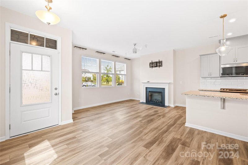 Property image 4 at 11040 Chalkbark Lane, Charlotte, NC 28262