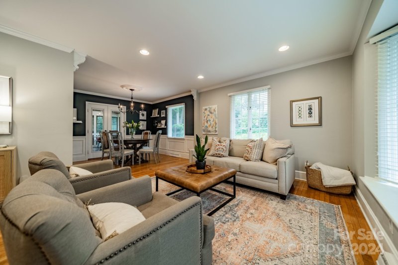 Property image 5 at 5613 Wintercrest Lane, Charlotte, NC 28209