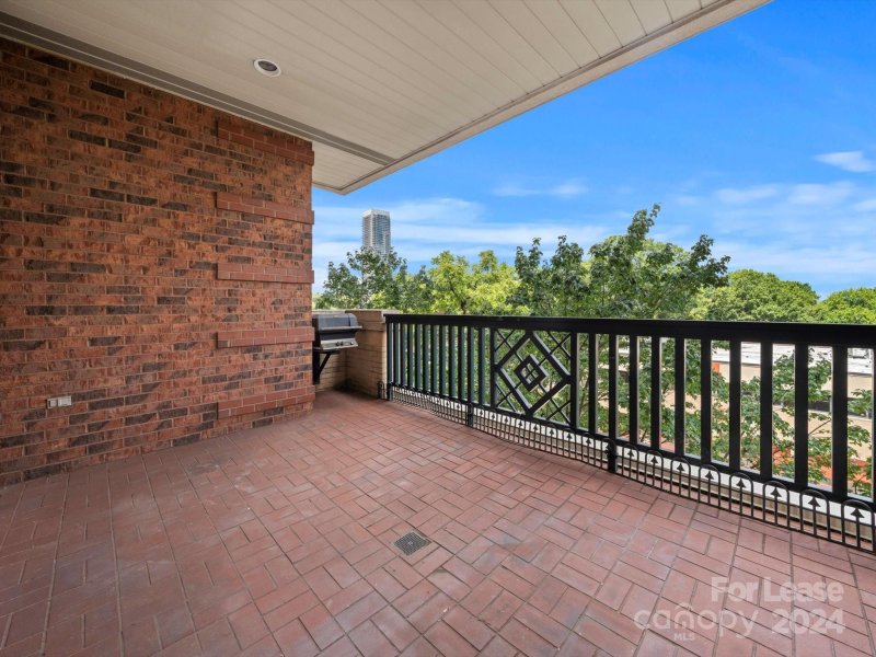 Property image 4 at 536 Church Street, Charlotte, NC 28202