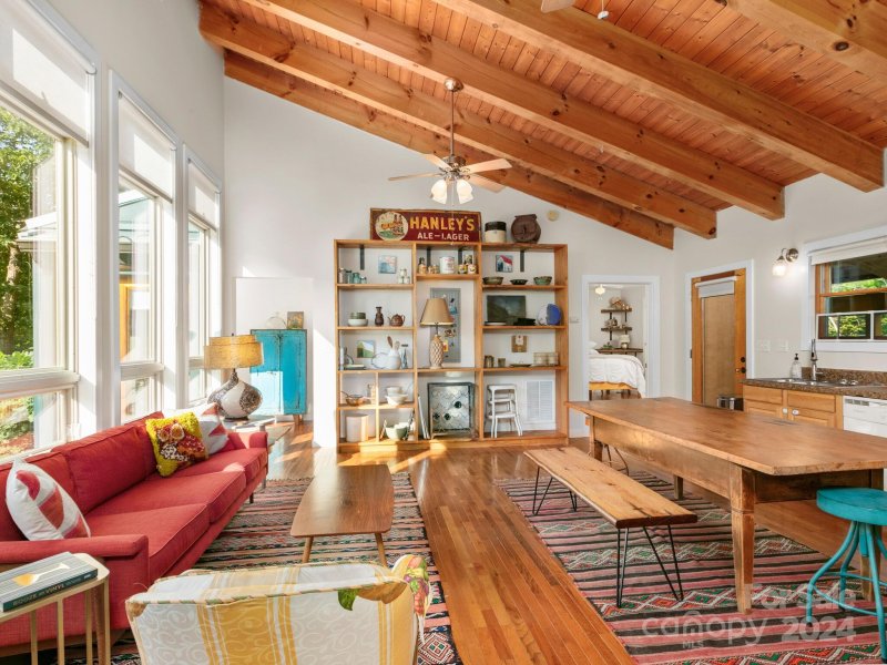 Property image 4 at 63 Jeffress Avenue, Asheville, NC 28803