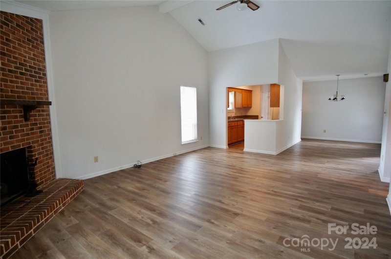 Property image 4 at 11619 Sunswept Lane, Charlotte, NC 28226