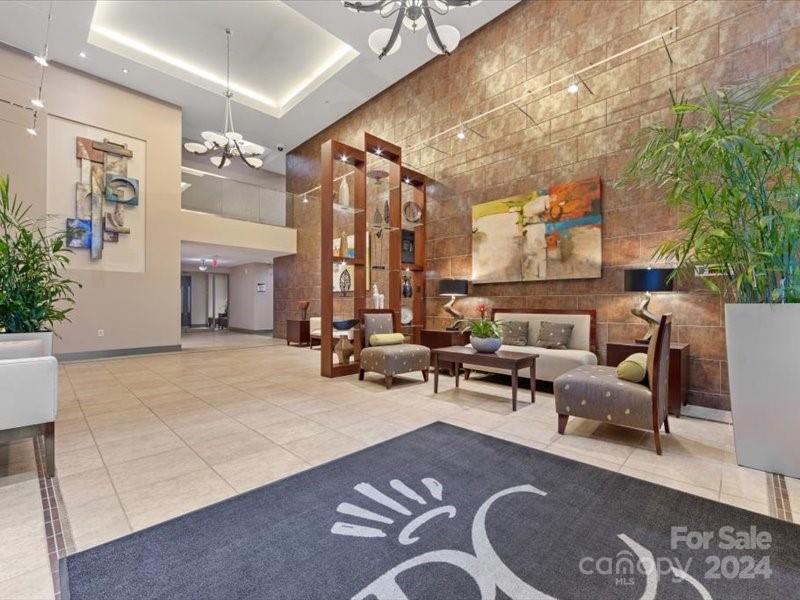 Property image 3 at 701 Royal Court, Charlotte, NC 28202