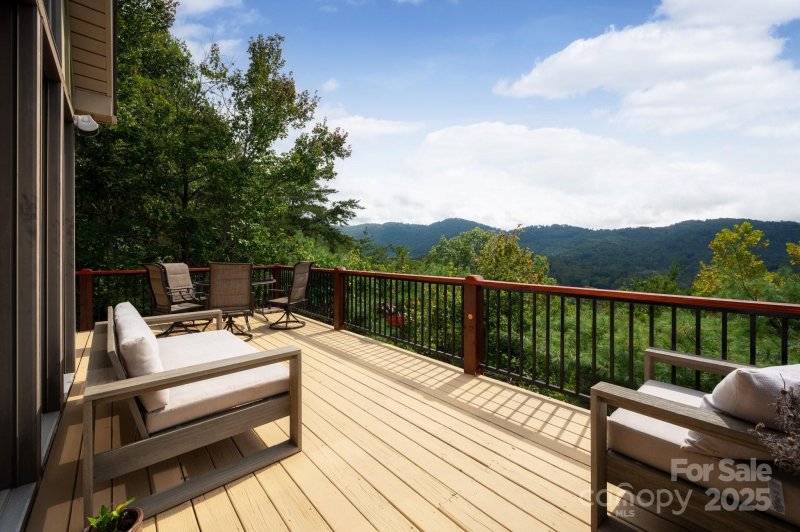 Property image 3 of 130 Black Oak Drive in Beaverdam, Asheville, NC 28804