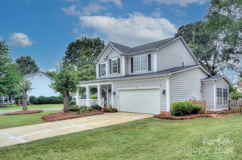 Property image 3 at 13703 Pytchley Lane, Charlotte, NC 28273