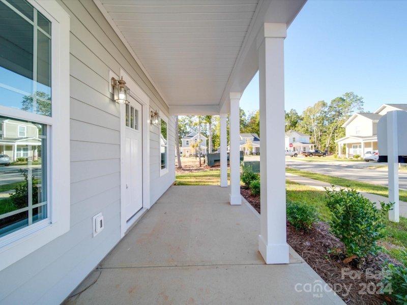 Property image 4 at 565 Geneva Circle, Gastonia, NC 28056