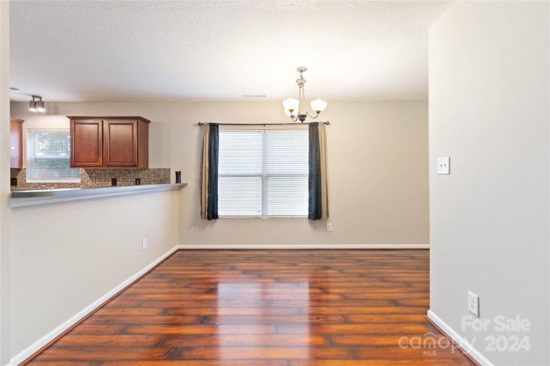 Property image 4 at 2652 Cochrane Drive, Charlotte, NC 28269