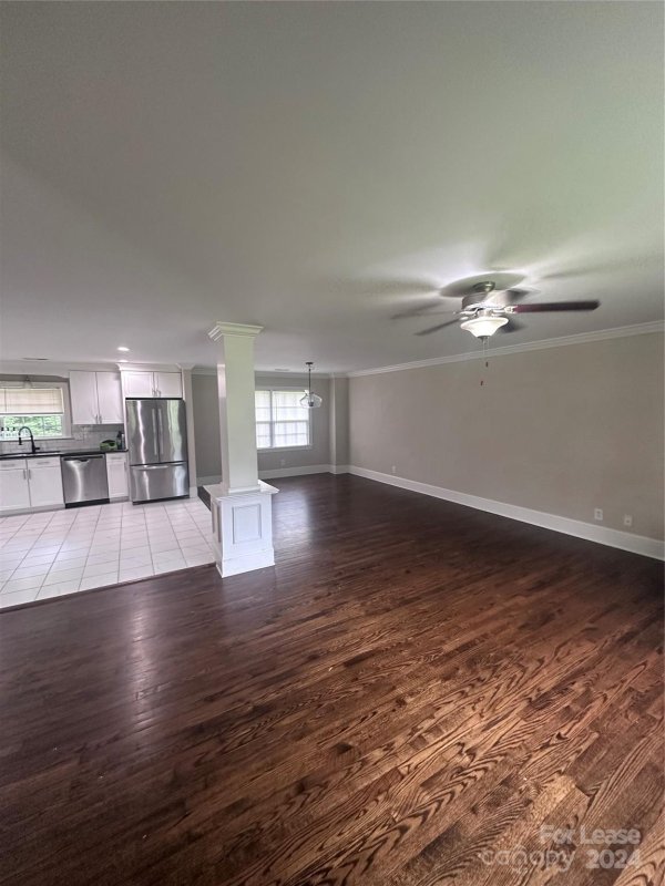 Property image 3 of 130 Shadow Lane in Coulwood, Charlotte, NC 28214