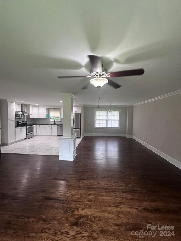 Property image 4 of 130 Shadow Lane in Coulwood, Charlotte, NC 28214