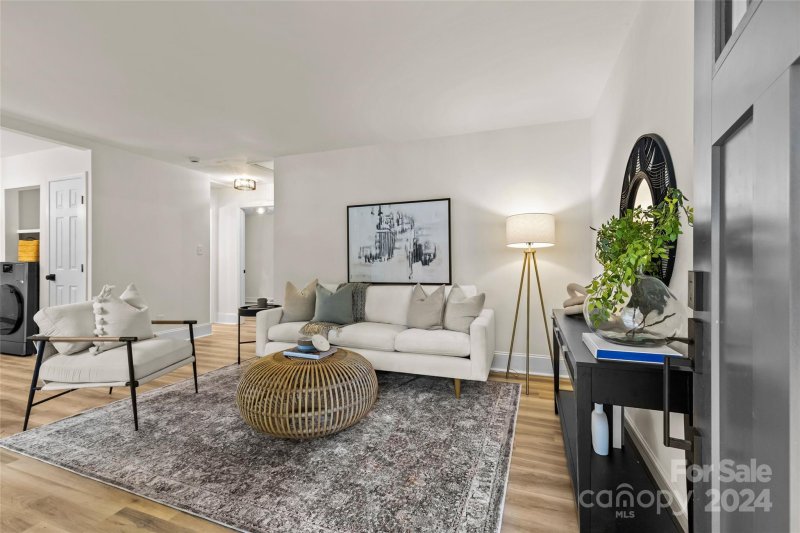 Property image 4 at 5300 Greenbrook Drive, Charlotte, NC 28205