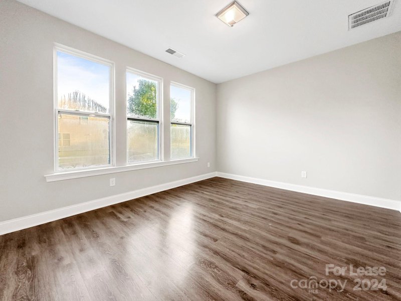 Property image 5 at 3204 Moss Lane, Charlotte, NC 28206