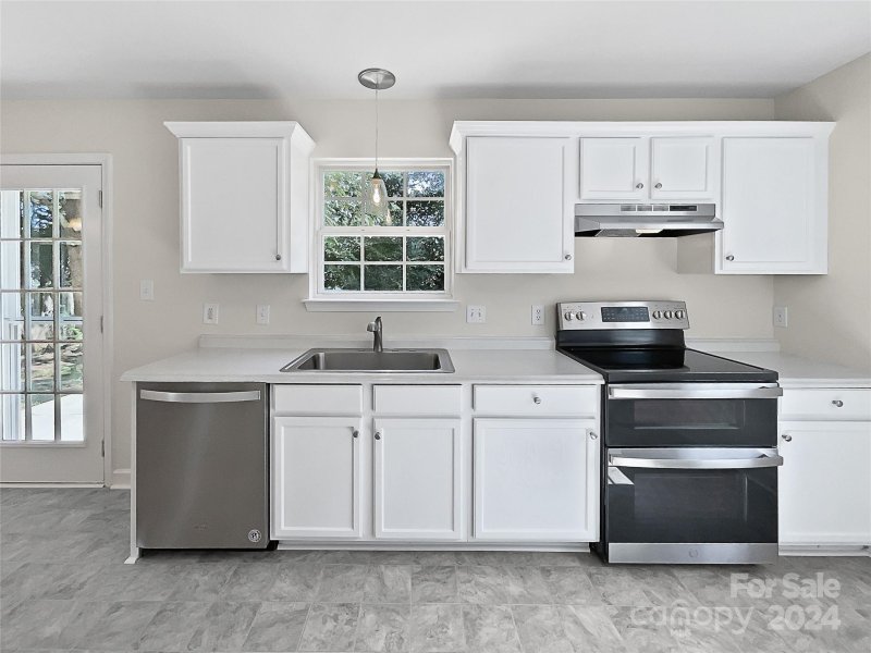 Property image 2 at 325 Pelling Drive, York, SC 29745