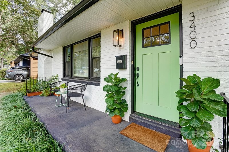 Property image 3 at 3400 Hayes Court, Charlotte, NC 28205