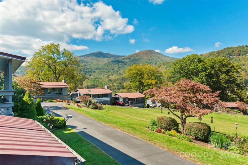 Property image 3 at 228 Raven Ridge, Maggie Valley, NC 28751