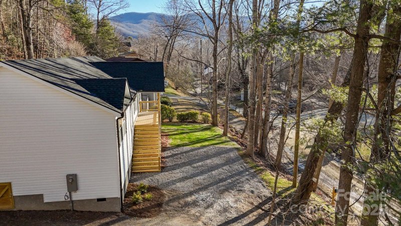 Property image 5 at 98 Dryid Hill Road, Swannanoa, NC 28778