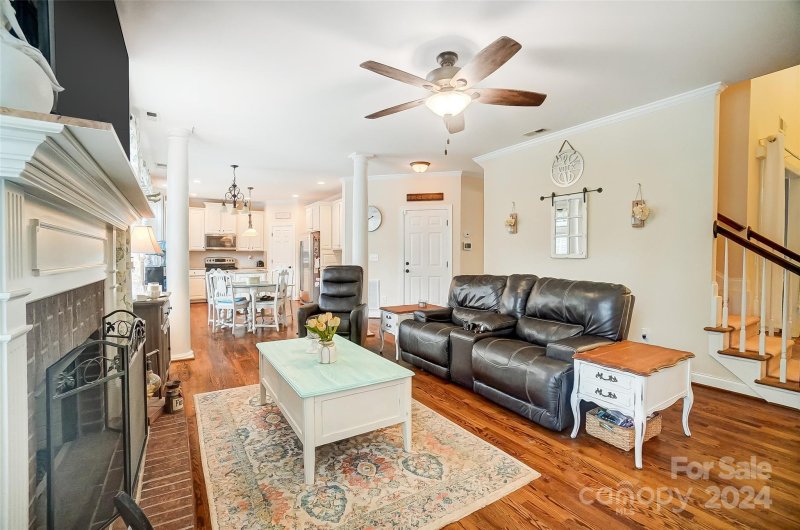 Property image 5 at 320 E Waterlynn Road, Mooresville, NC 28115