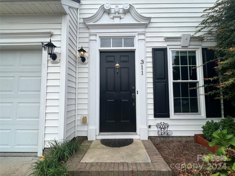 Property image 2 at 311 Shingleoak Drive, Clover, SC 29710