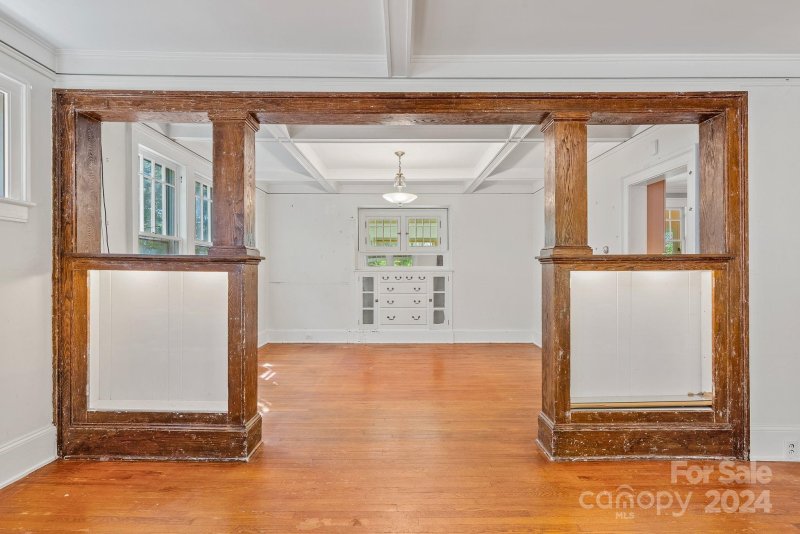 Property image 3 at 47 Baird Street, Asheville, NC 28801