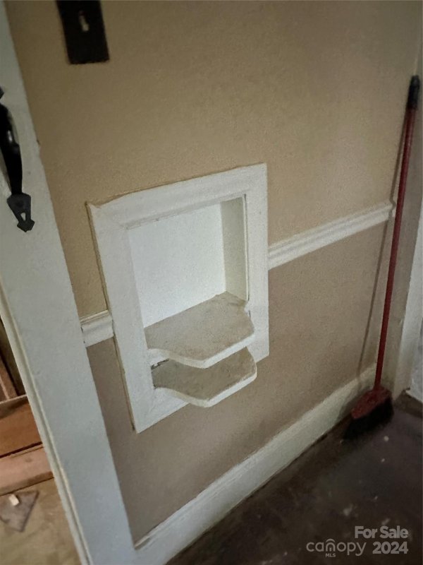 Property image 4 at 903 W Sixth Avenue, Gastonia, NC 28052