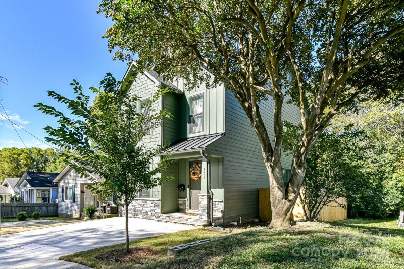 Property image 5 at 1613 N Mcdowell Street, Charlotte, NC 28205