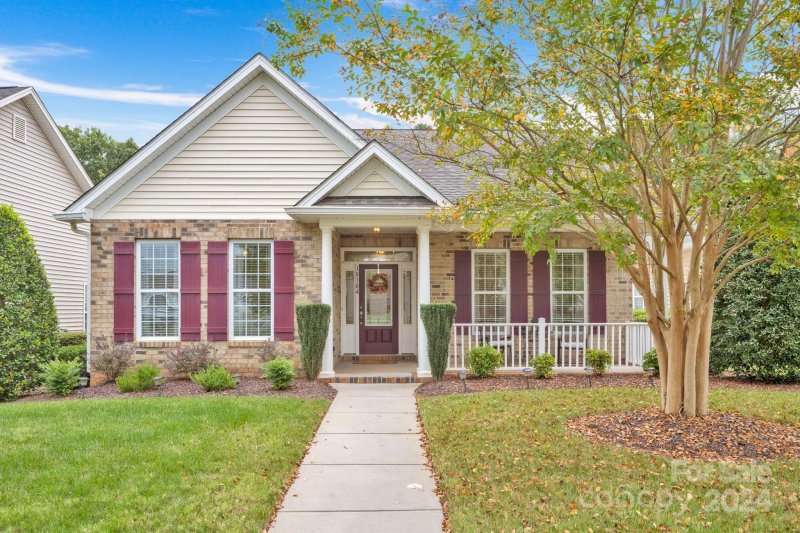 Property image 2 at 18104 Coulter Parkway, Cornelius, NC 28031