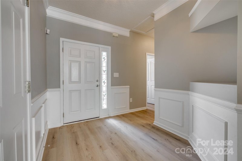 Property image 2 at 16118 Greybriar Forest Lane, Charlotte, NC 28278