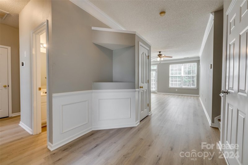 Property image 3 at 16118 Greybriar Forest Lane, Charlotte, NC 28278