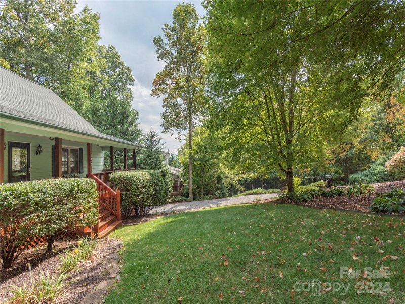 Property image 4 at 654 Brannon Forest Drive, Waynesville, NC 28785