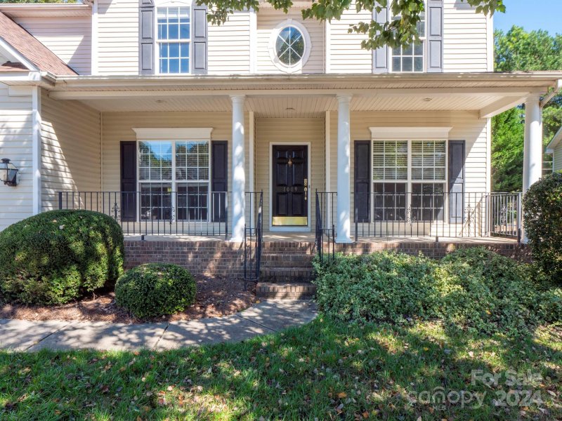Property image 3 at 1009 Grayscroft Drive, Waxhaw, NC 28173